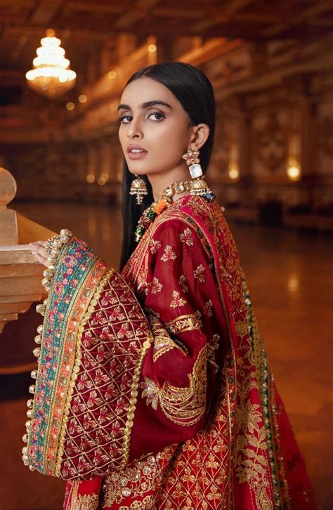 replica clothing in lahore